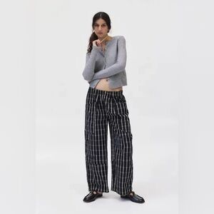 BDG Charlie Gingham Low-Rise
Wide-Leg Pant
